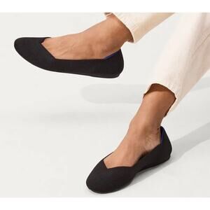 Rothy’s The Flat Round Toe Ballet in Black Solid – Size 6